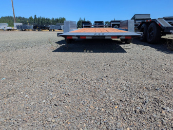 New 2026 Versatile Trailers SF204 20'X7'/16K Tilt Trailer