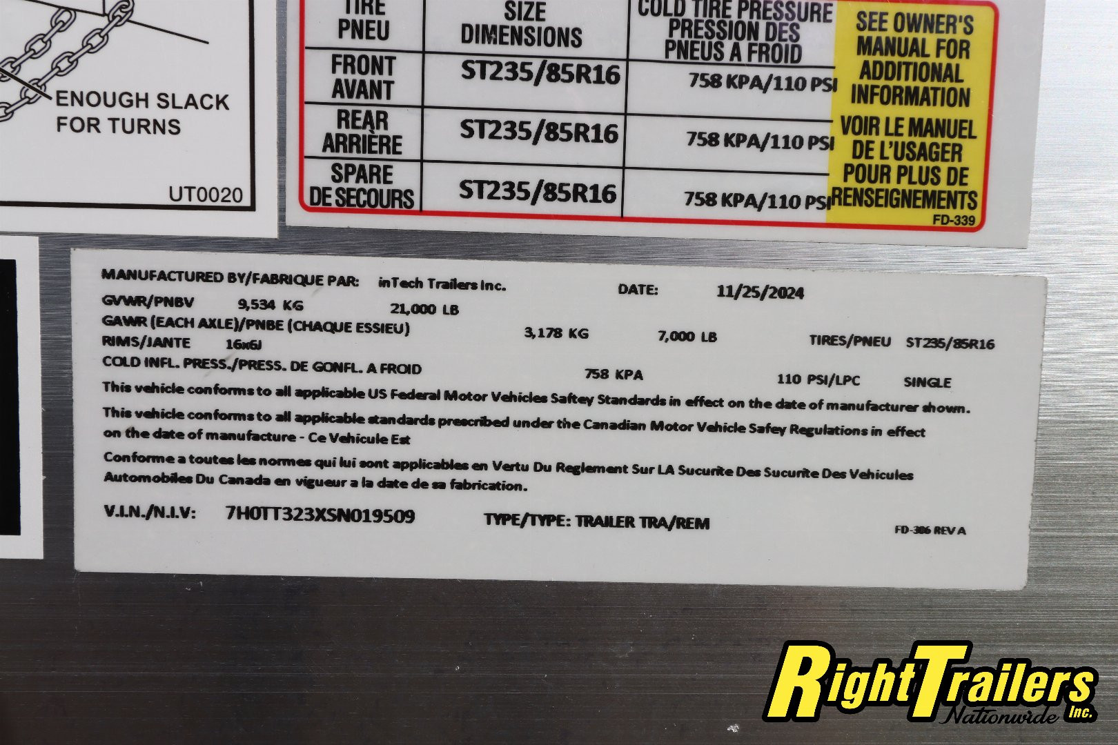 New 2025 8.5X32 inTech Stacker