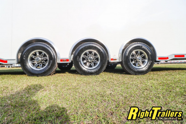 New 2025 8.5X32 inTech Stacker