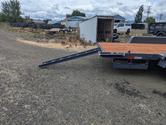 New 2026 Versatile Trailers EHD716-7K Flatbed Trailer