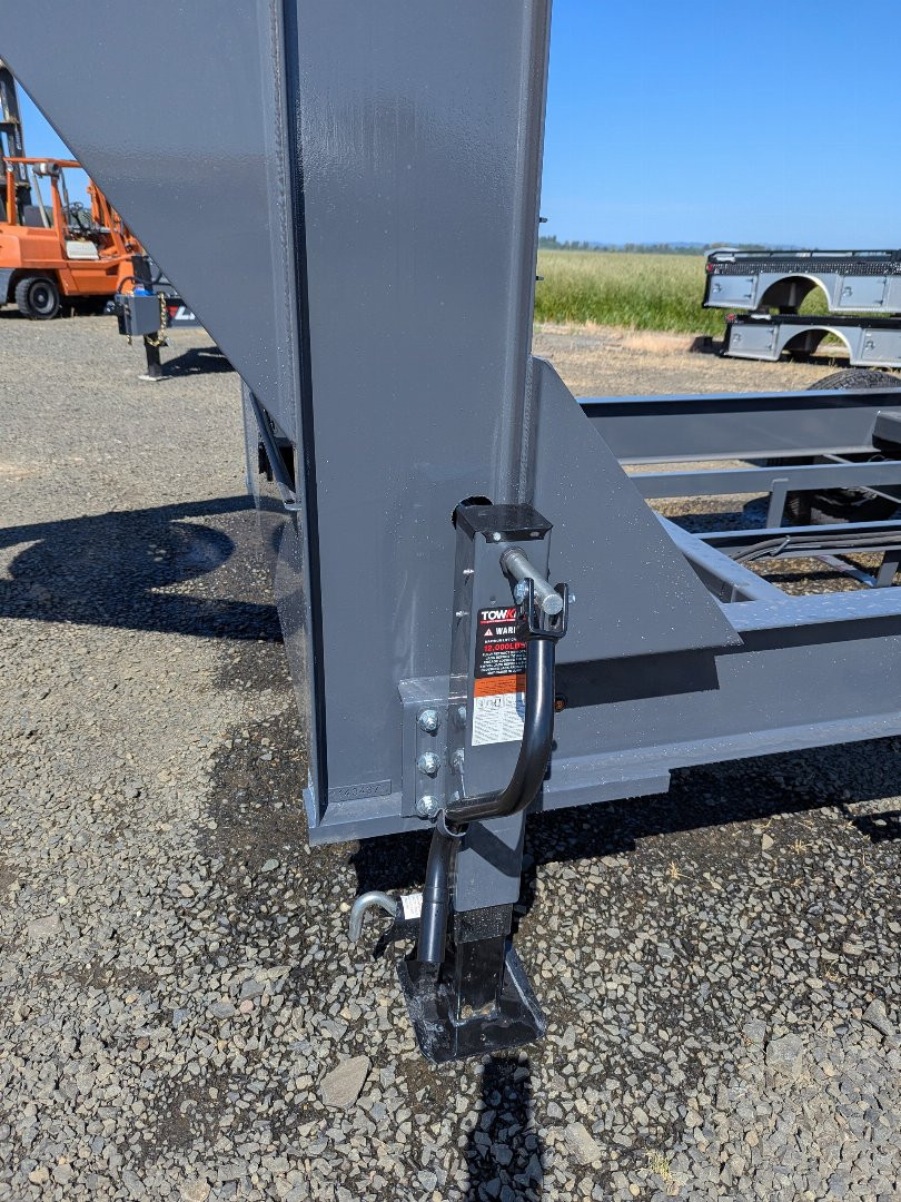 New 2025 Lamar Trailers 83" x 16' - 16K GOOSENECK Dump Trailer 24" SIDES