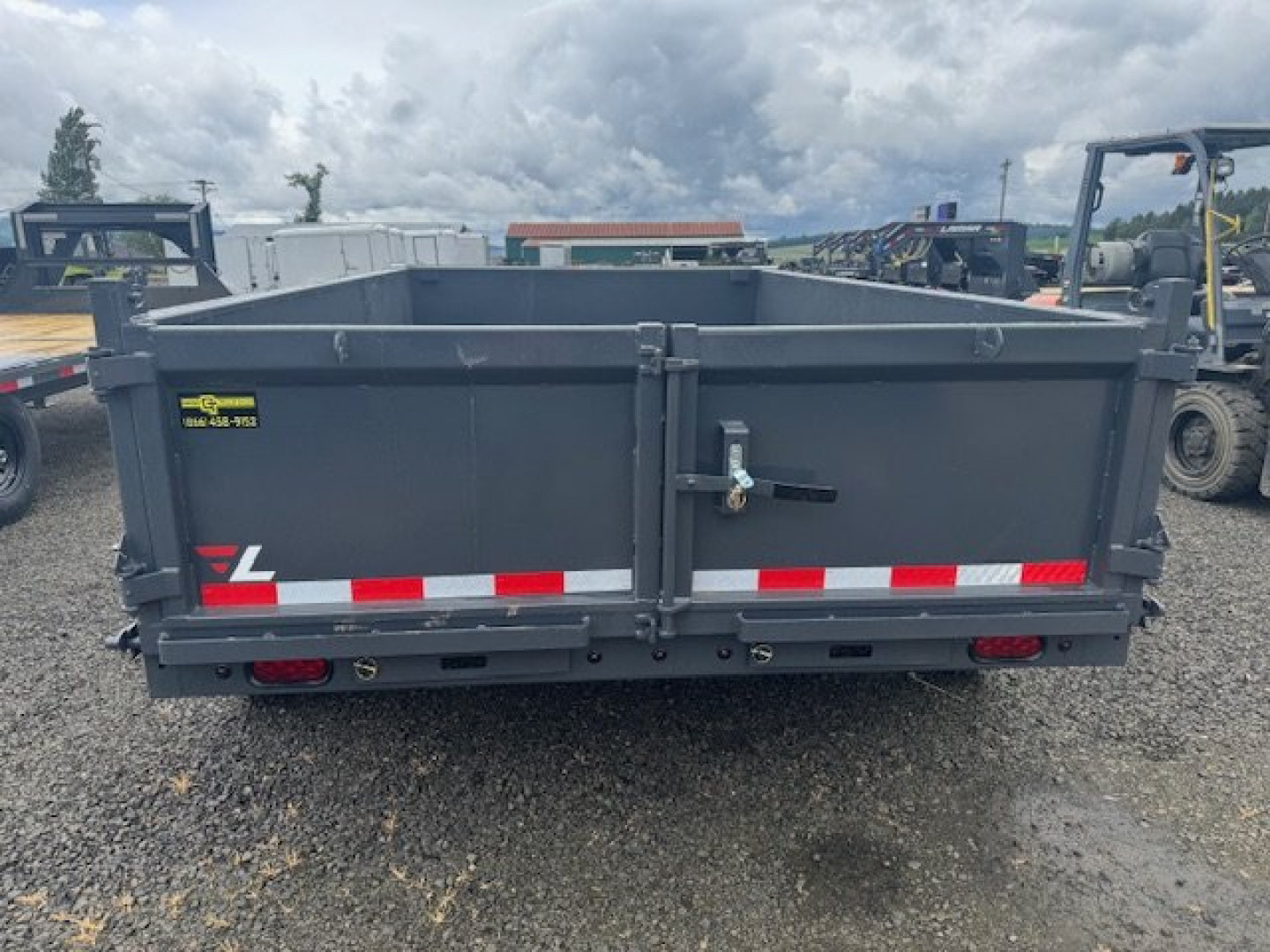New 2025 Lamar Trailers 83" x 12' - 14K Dump Trailer 24" SIDES