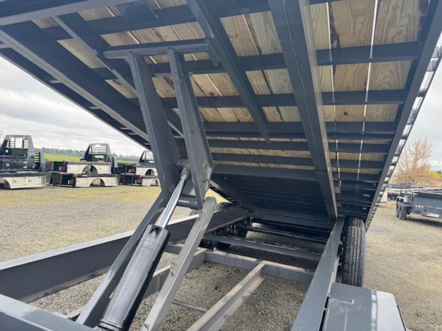 New 2025 Lamar Trailers FA 102 X 26'/21K FULL TILT Tilt Trailer