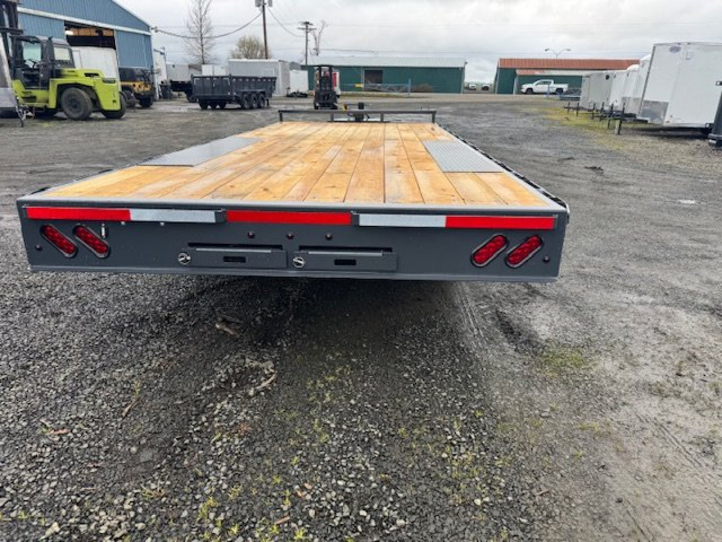 New 2025 Lamar Trailers Inc F8 102" x 20' 14K Deckover Trailer