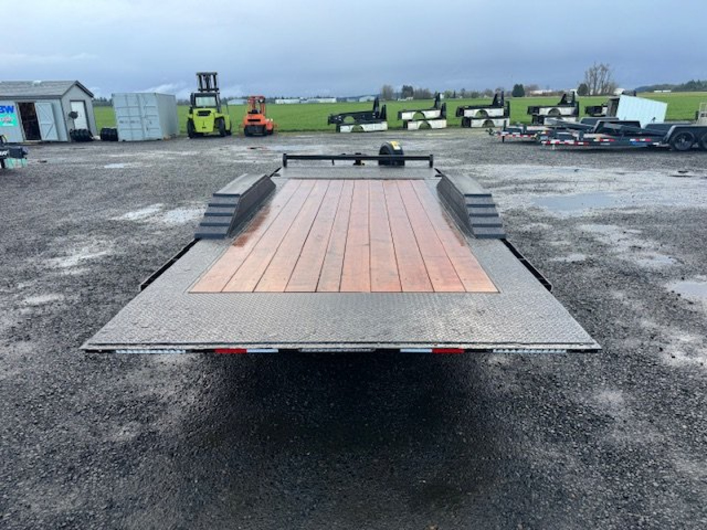 New 2025 Versatile Trailers SF204T-20K Tilt Trailer