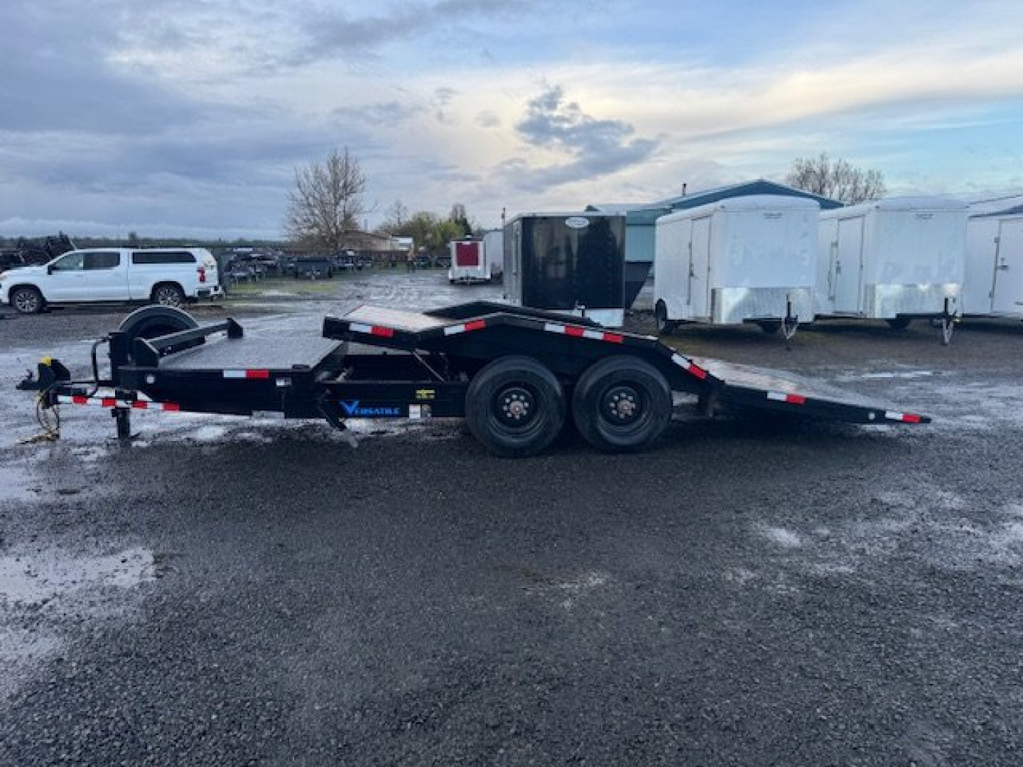 New 2025 Versatile Trailers SF204T-20K Tilt Trailer