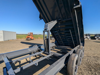 New 2025 Lamar Trailers 83"X16'/21K Dump Trailer 24" SIDES