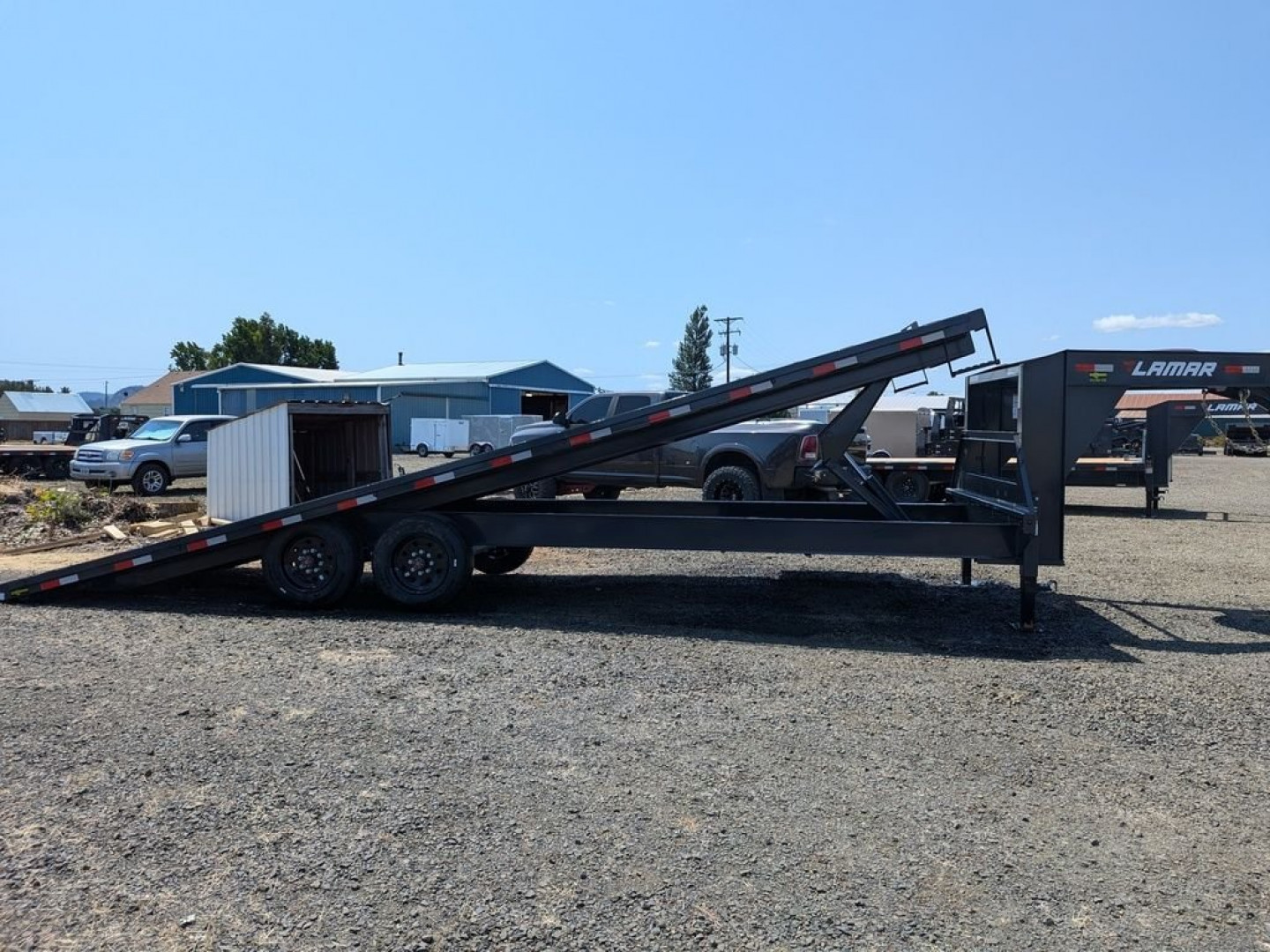 New 2025 Lamar Trailers Inc FA 102" x 26' 16K  Flatbed Trailer