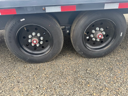 New 2025 Lamar Trailers Inc FA 102" x 26' 16K  Flatbed Trailer