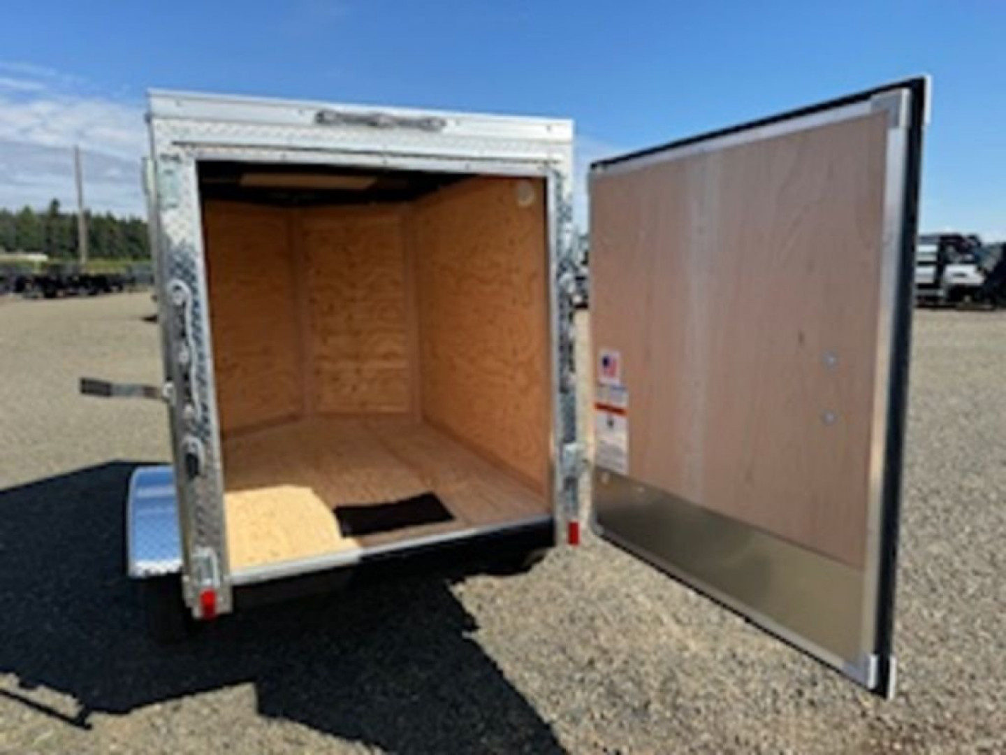 New 2025 Continental Cargo V-Series Auto VHW46SA Cargo / Enclosed Trailer