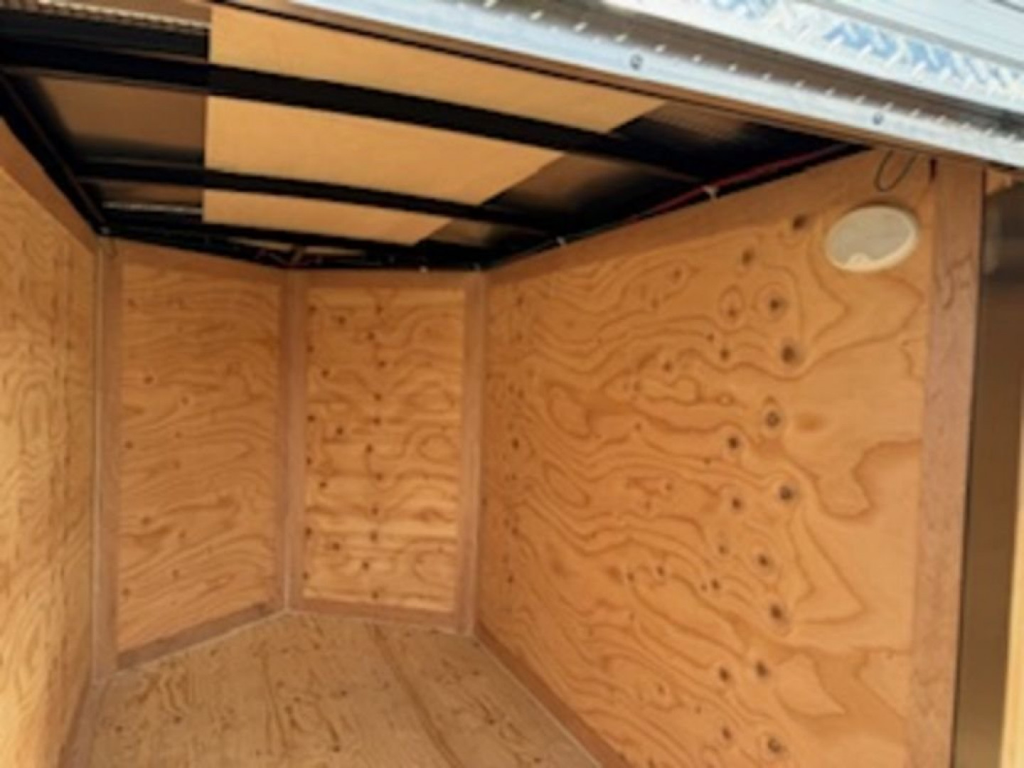 New 2025 Continental Cargo V-Series Auto VHW46SA Cargo / Enclosed Trailer