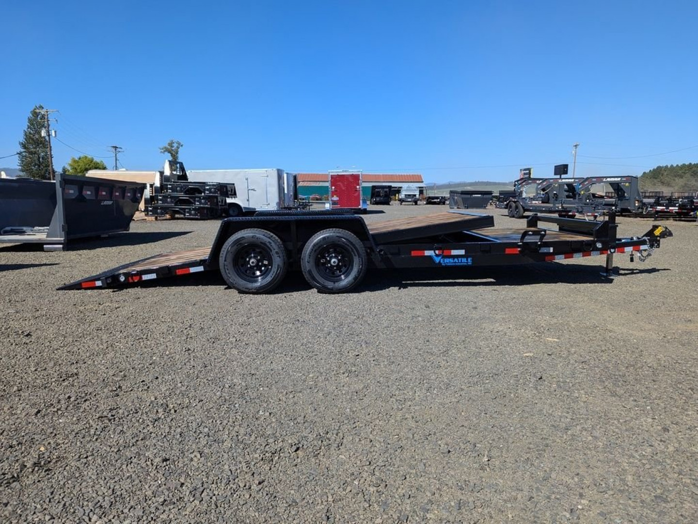 New 2024 Fabform Industries Split Tilt SF204T-10K Tilt Trailer