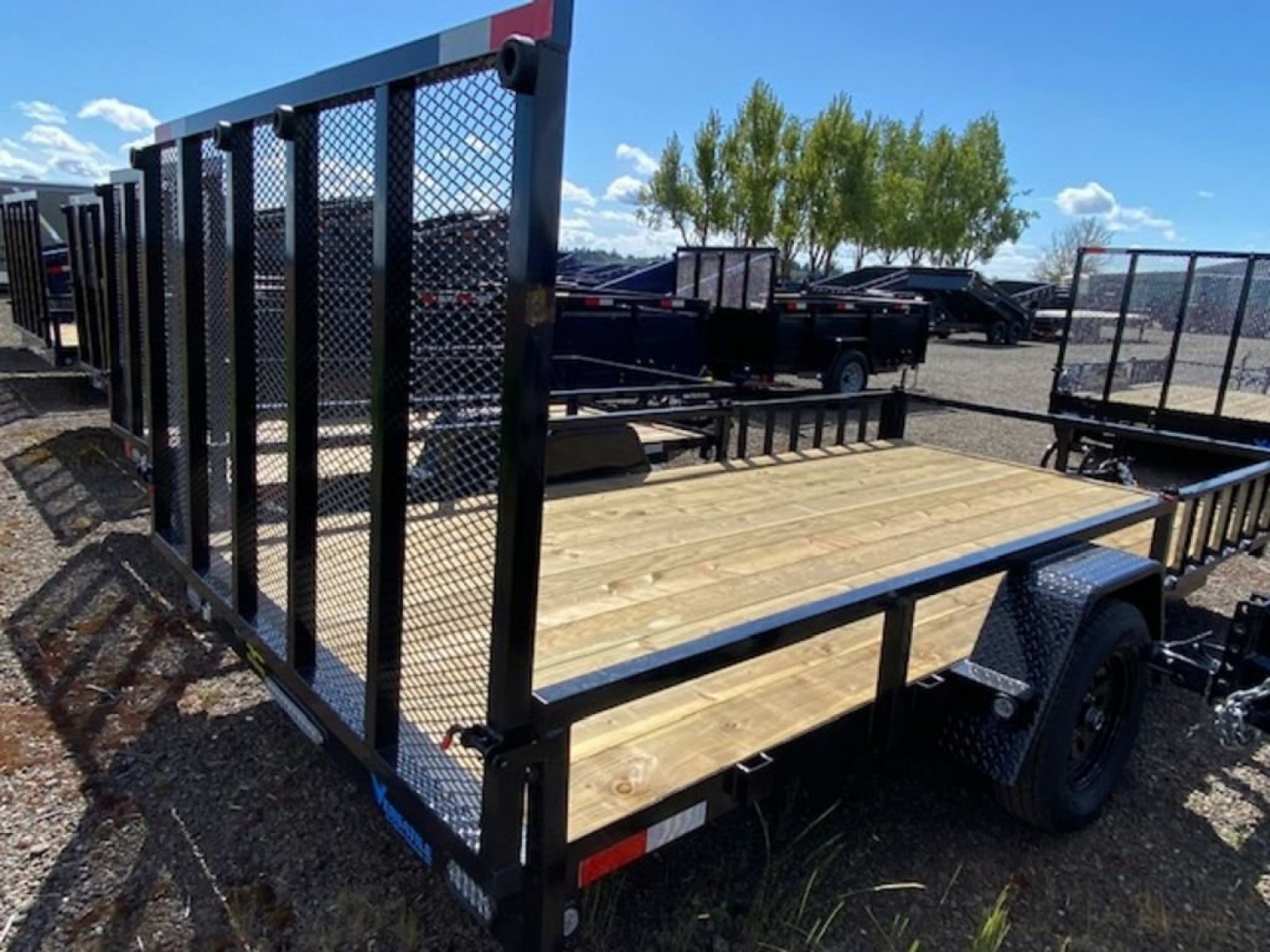 New 2022 FABFORM FLR Deluxe FLR714-3KR-D Flatbed Trailer