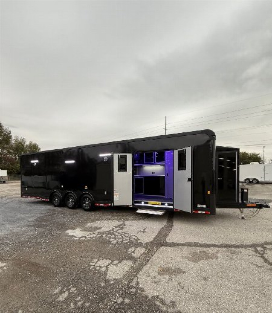 New 2025 CARGO MATE ELIMINATOR SS 8.5 X 34 BATHROOM