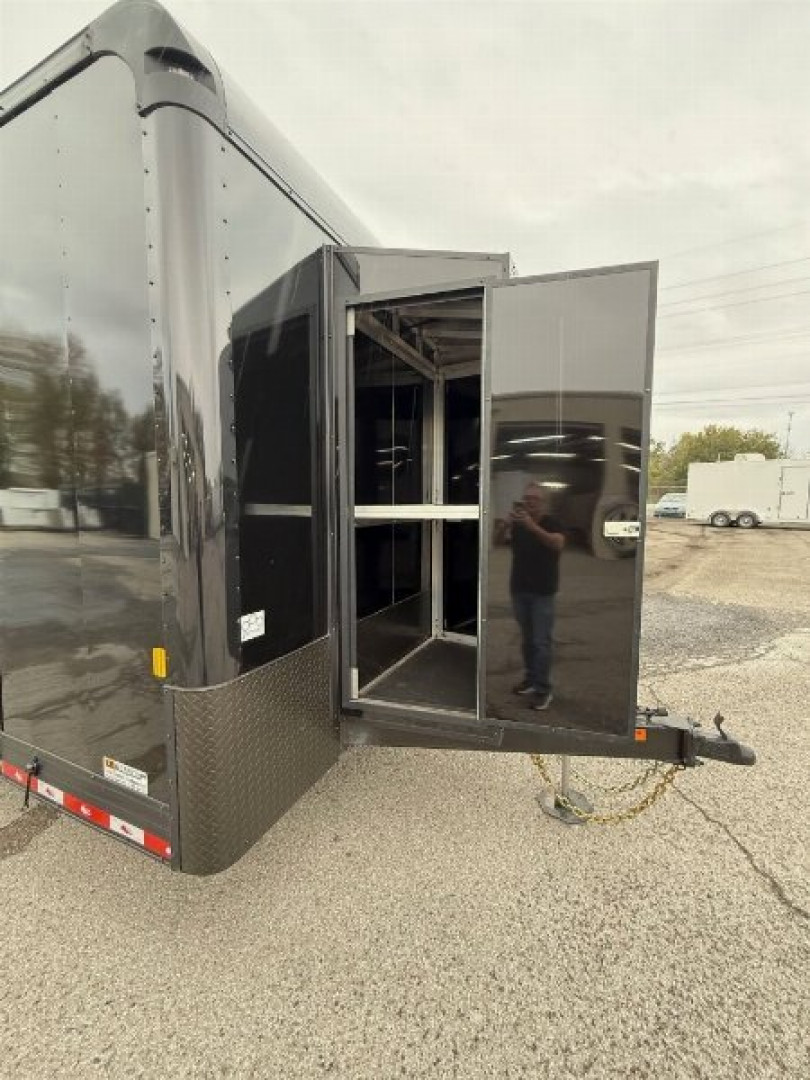 New 2025 CARGO MATE ELIMINATOR SS 8.5 X 34 BATHROOM