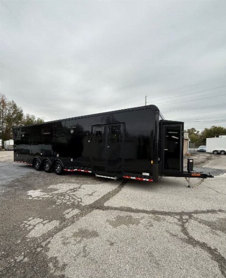 New 2025 CARGO MATE ELIMINATOR SS 8.5 X 34 BATHROOM