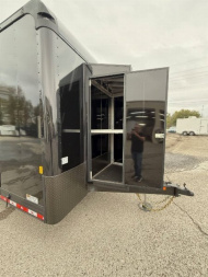 New 2025 CARGO MATE ELIMINATOR SS 8.5 X 34 BATHROOM