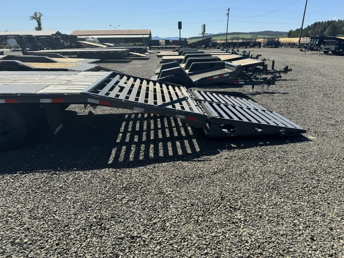 New 2022 Lamar Trailers Inc FD 102" x 32' 24K Flatbed Trailer