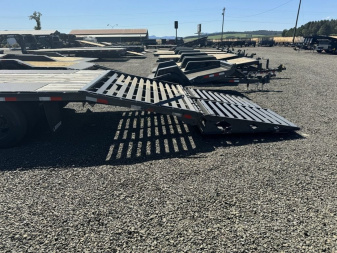 New 2022 Lamar Trailers Inc FD 102" x 32' 24K Flatbed Trailer
