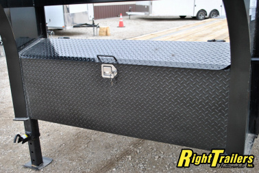 New 2025 8.5x40 PJ Gooseneck Equipment Trailer