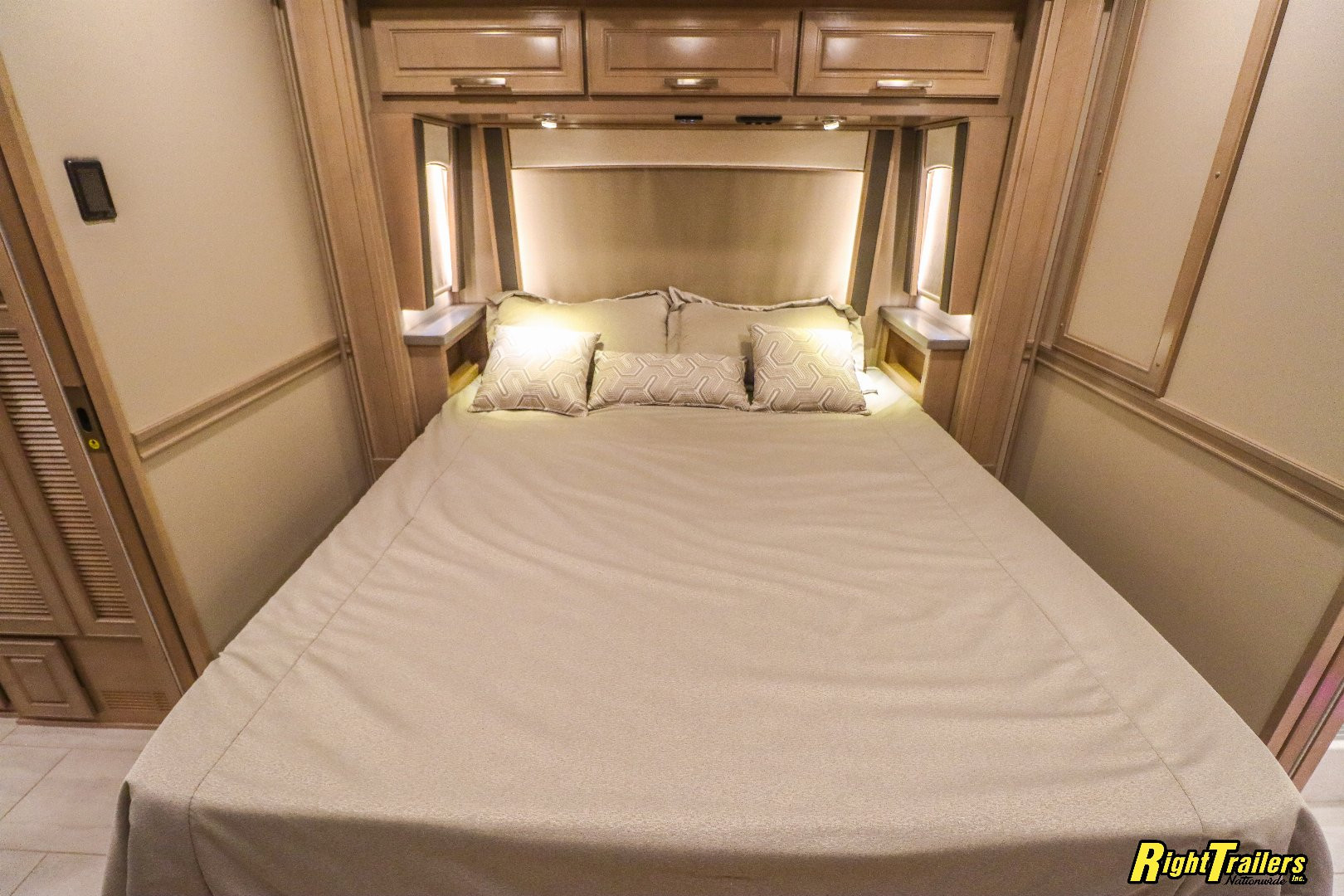 New 2026 Renegade RV 45CME with 2 baths