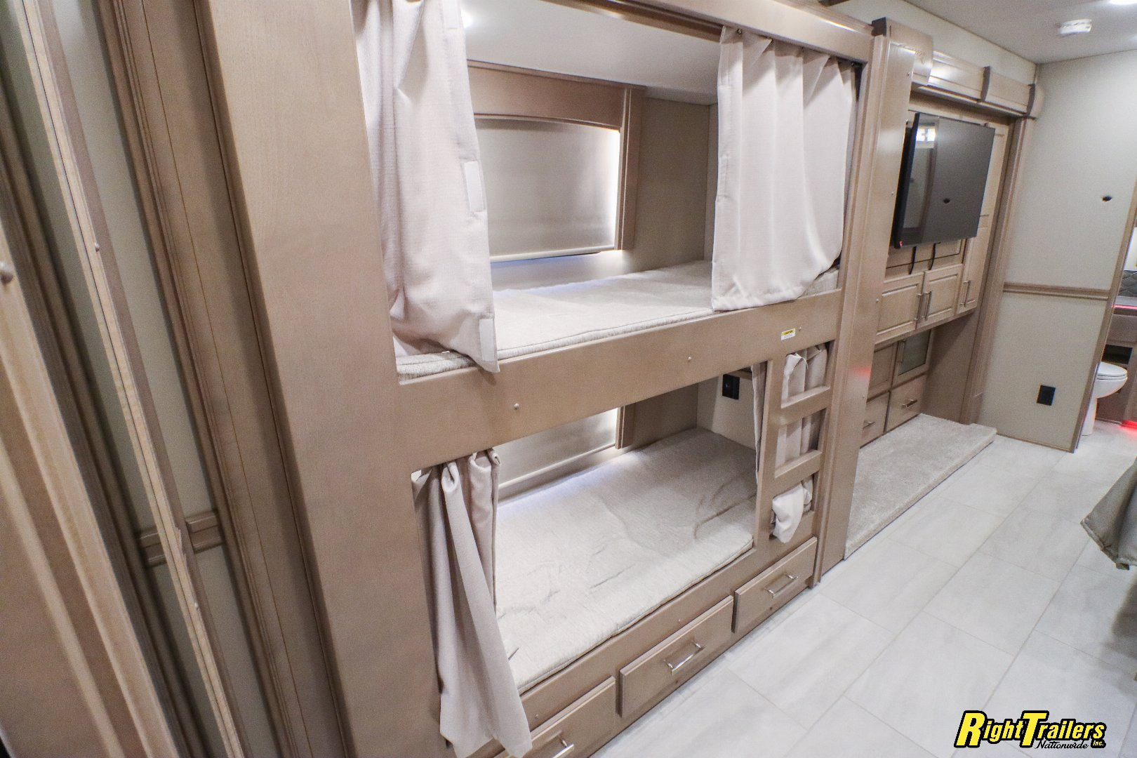 New 2026 Renegade RV Classic 45CBF with 2 Baths