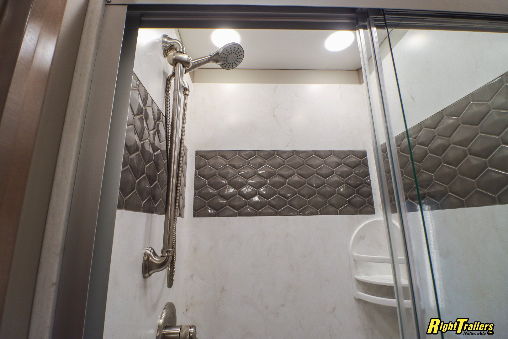 New 2026 Renegade RV Classic 45CBF with 2 Baths