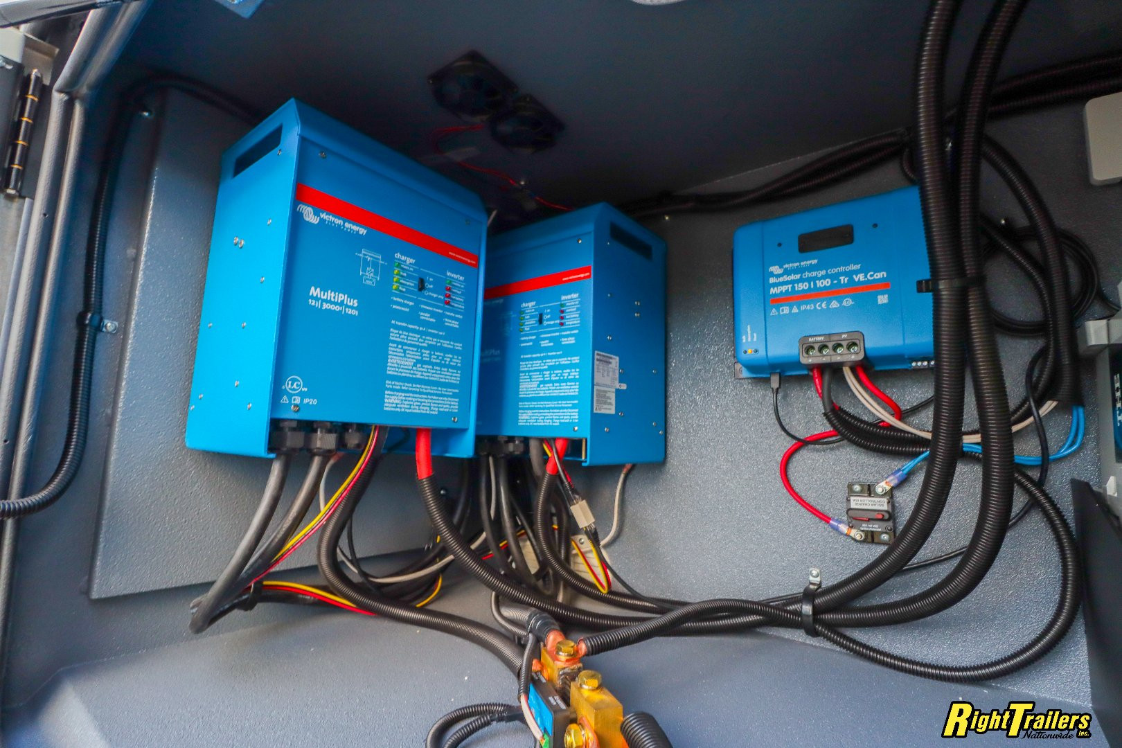 New 2026 Renegade RV Classic 45CBF with 2 Baths