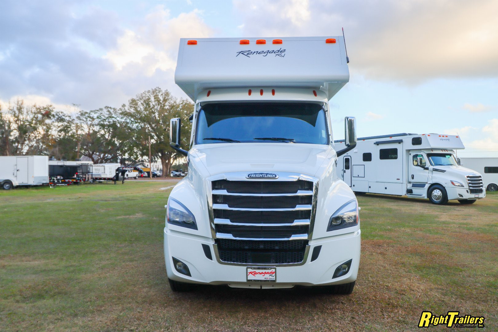 New 2026 Renegade RV Classic 45CBF with 2 Baths