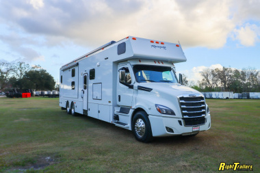 New 2026 Renegade RV Classic 45CBF with 2 Baths