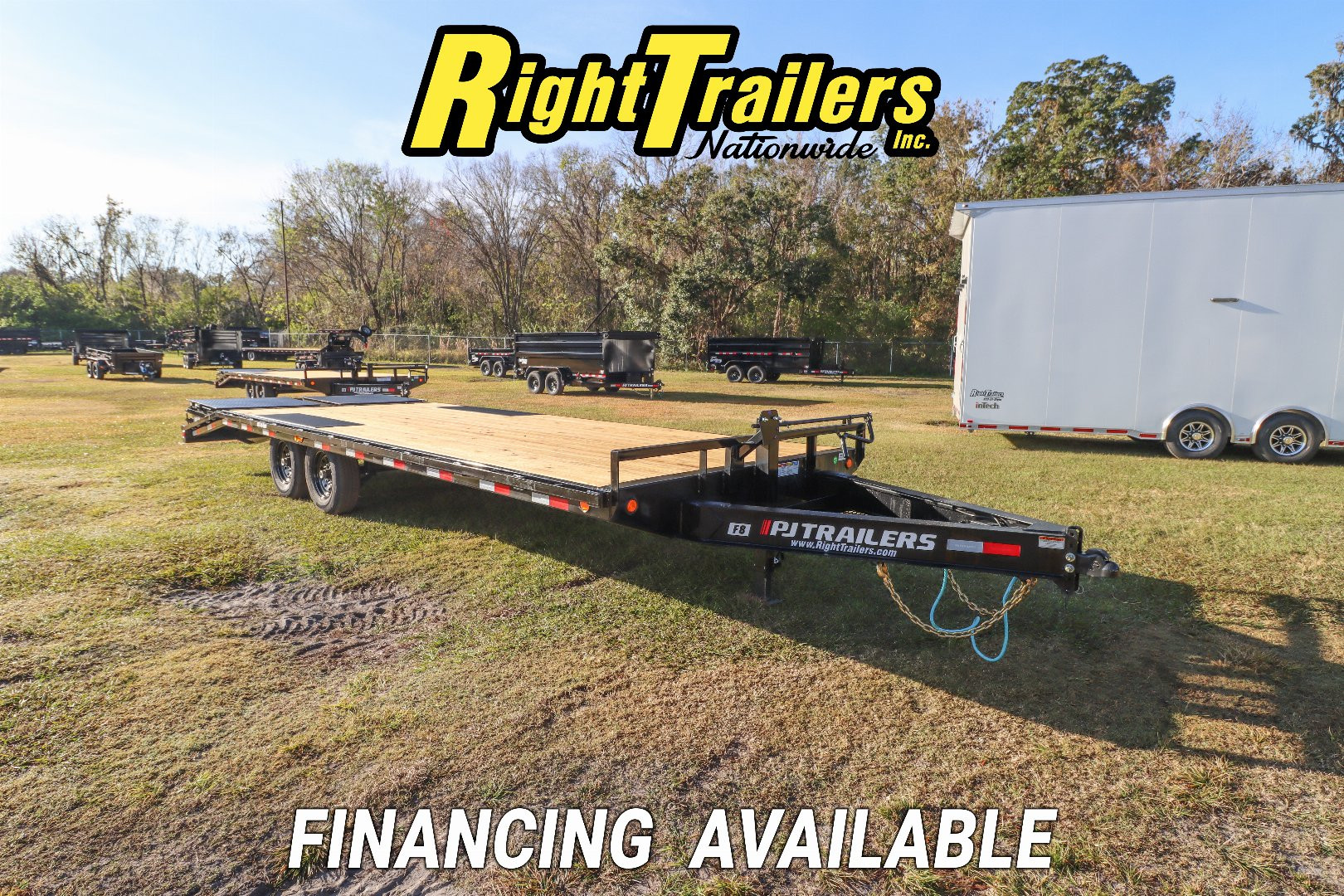 New 2025 8.5x24 PJ Deckover Equipment Trailer