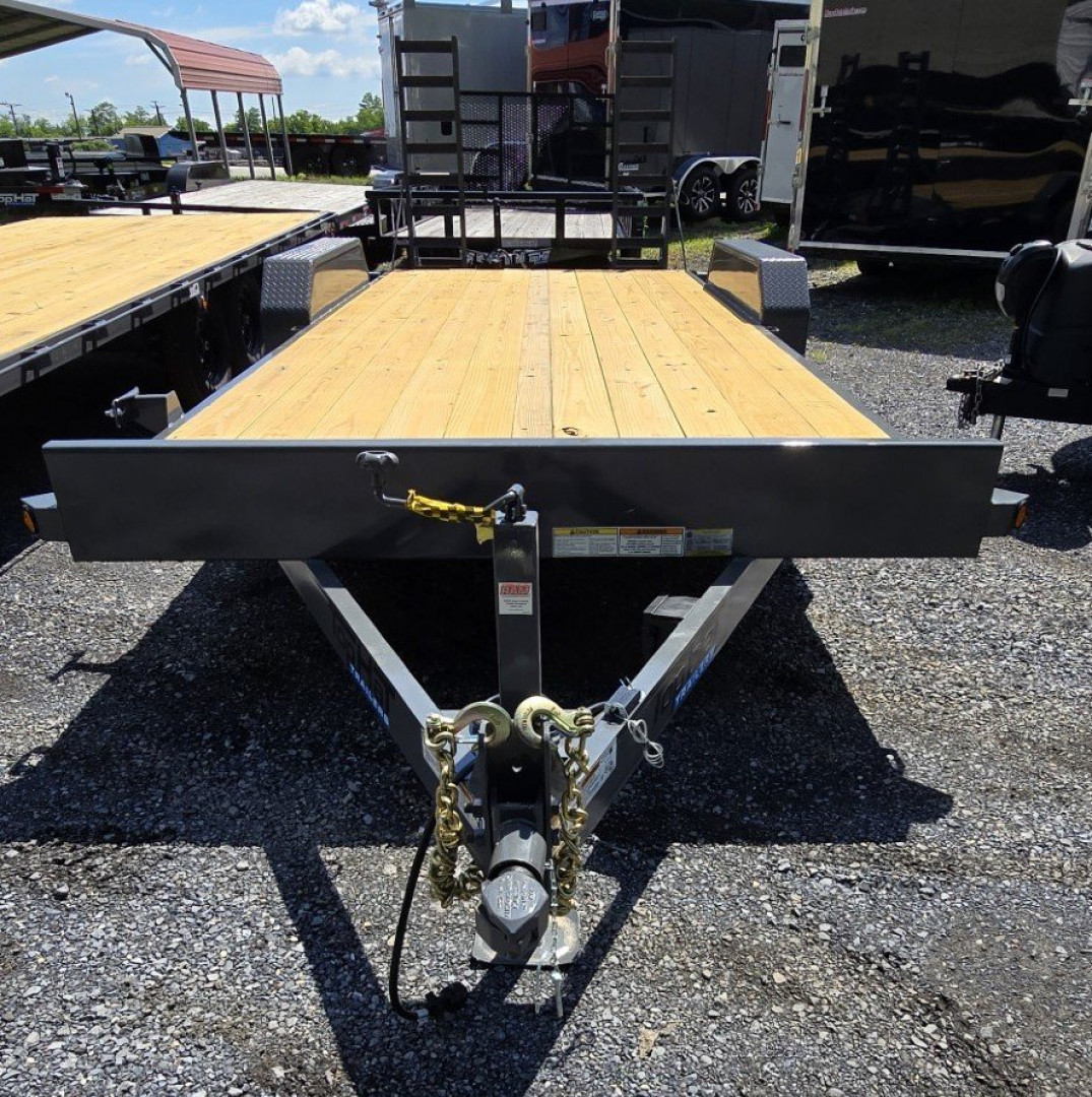 New 2025 Top Hat Trailers 7X20 Equipment Trailer