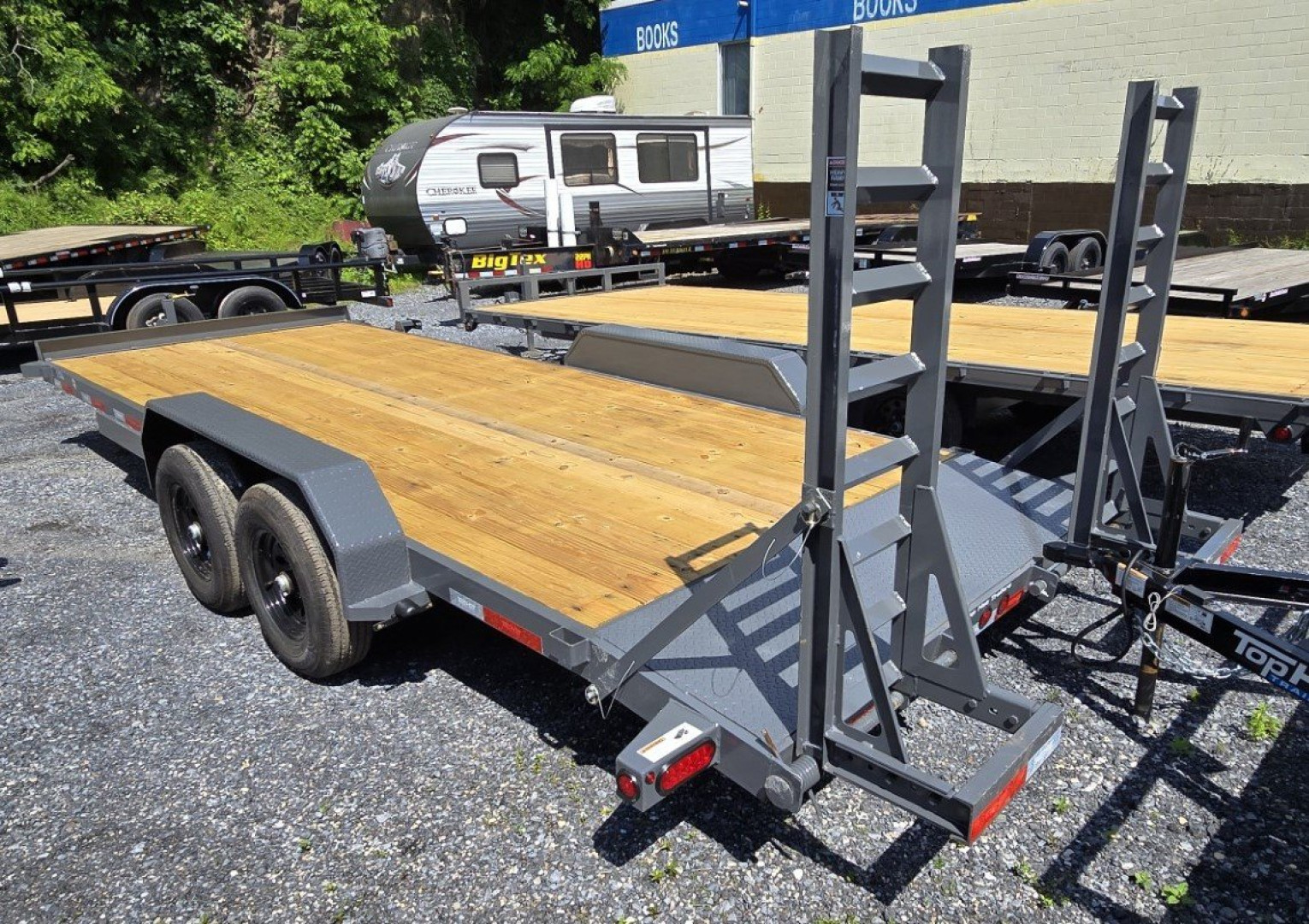New 2025 Top Hat Trailers 7X20 Equipment Trailer