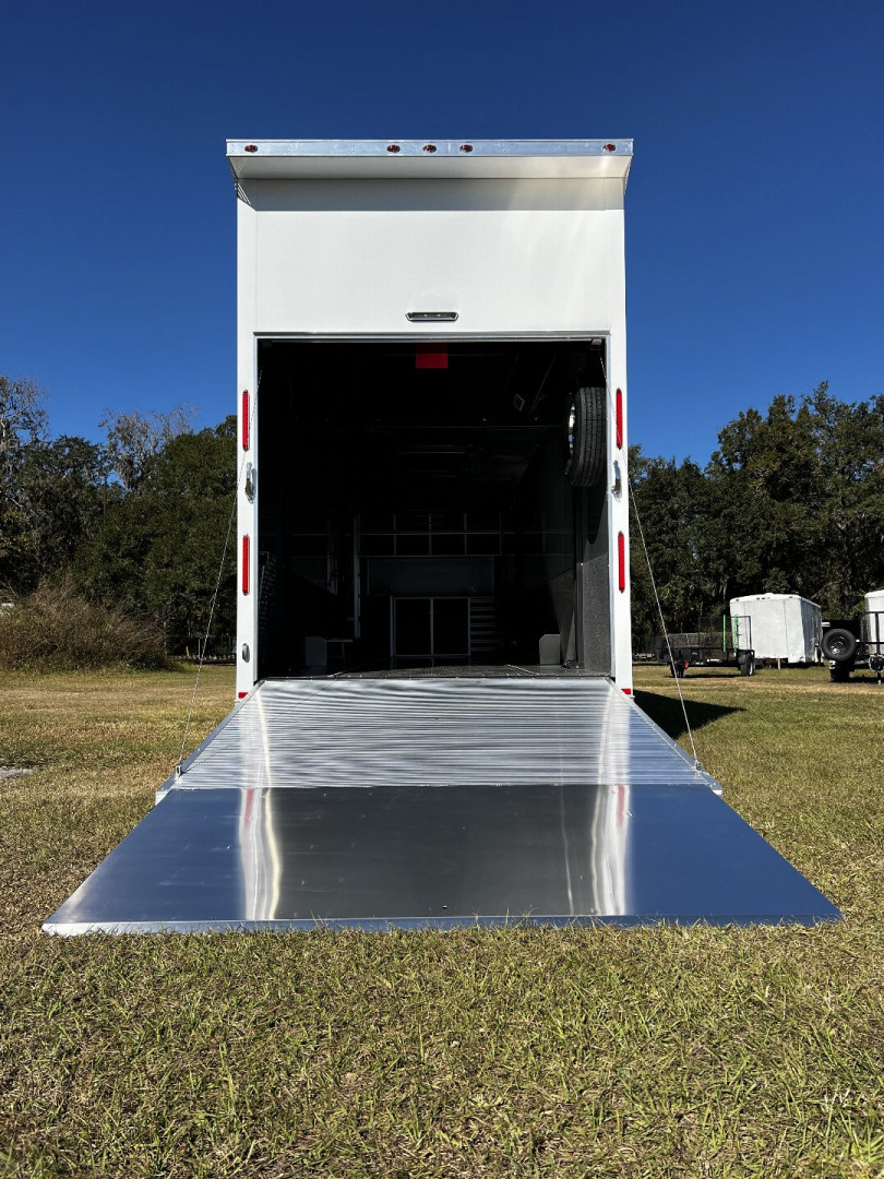 New 8.5x32 inTech Stacker