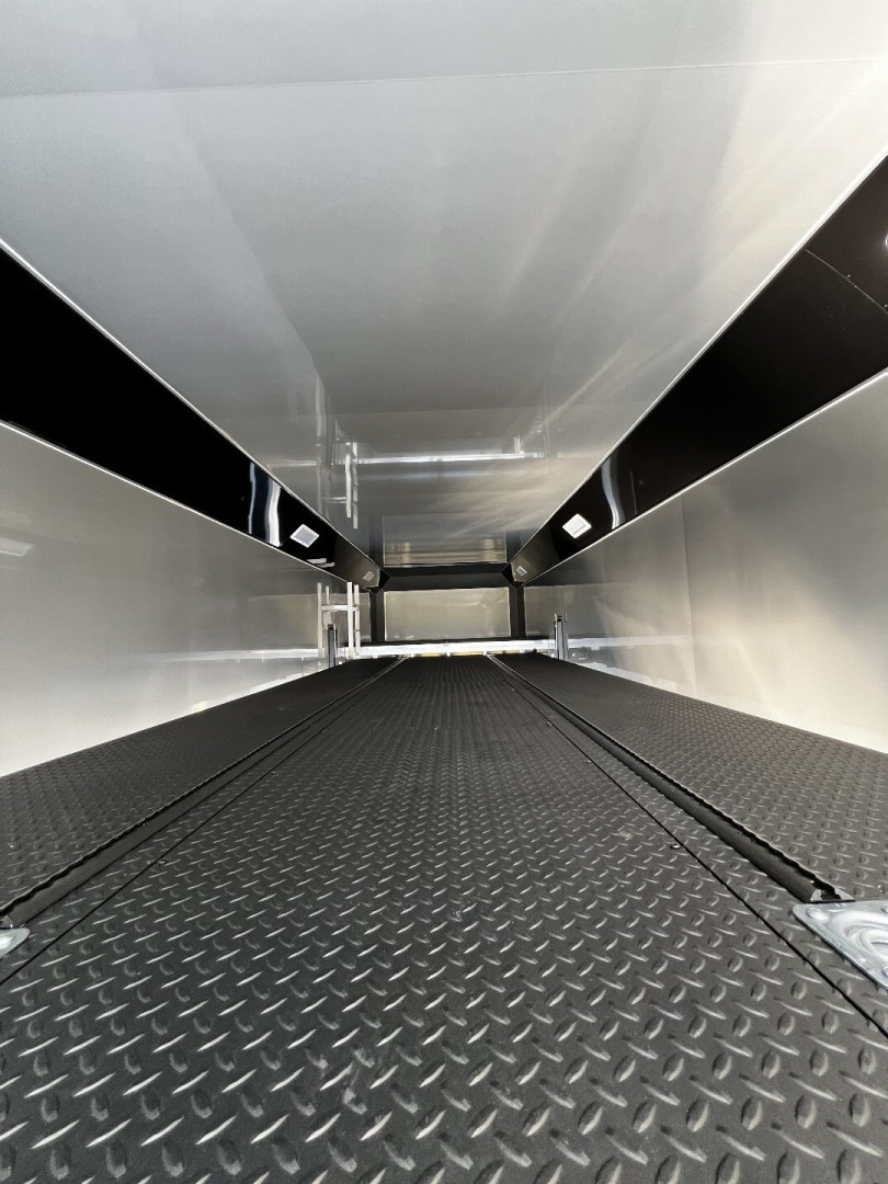 New 8.5x32 inTech Stacker