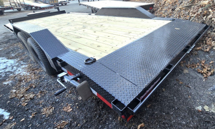 New 2025 Top Hat Trailers 20X102 Equipment Trailer DRIVE OVER FENDERS