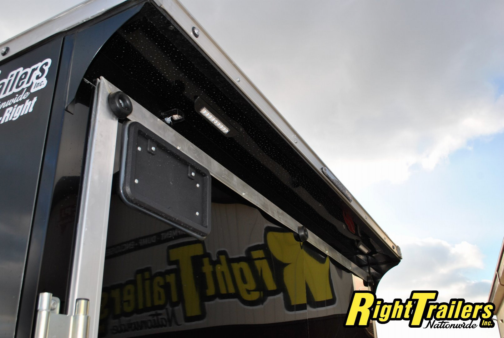 New 2025 8.5X24 RC TRAILER