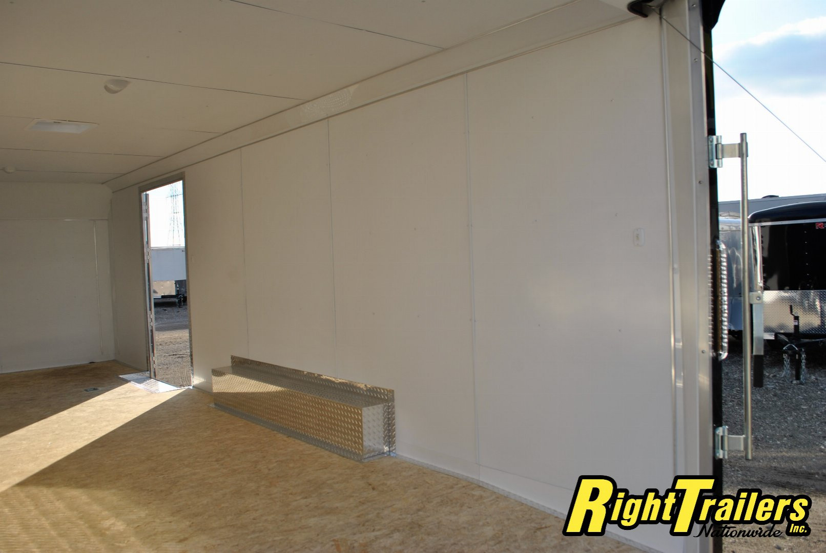 New 2025 8.5X24 RC TRAILER