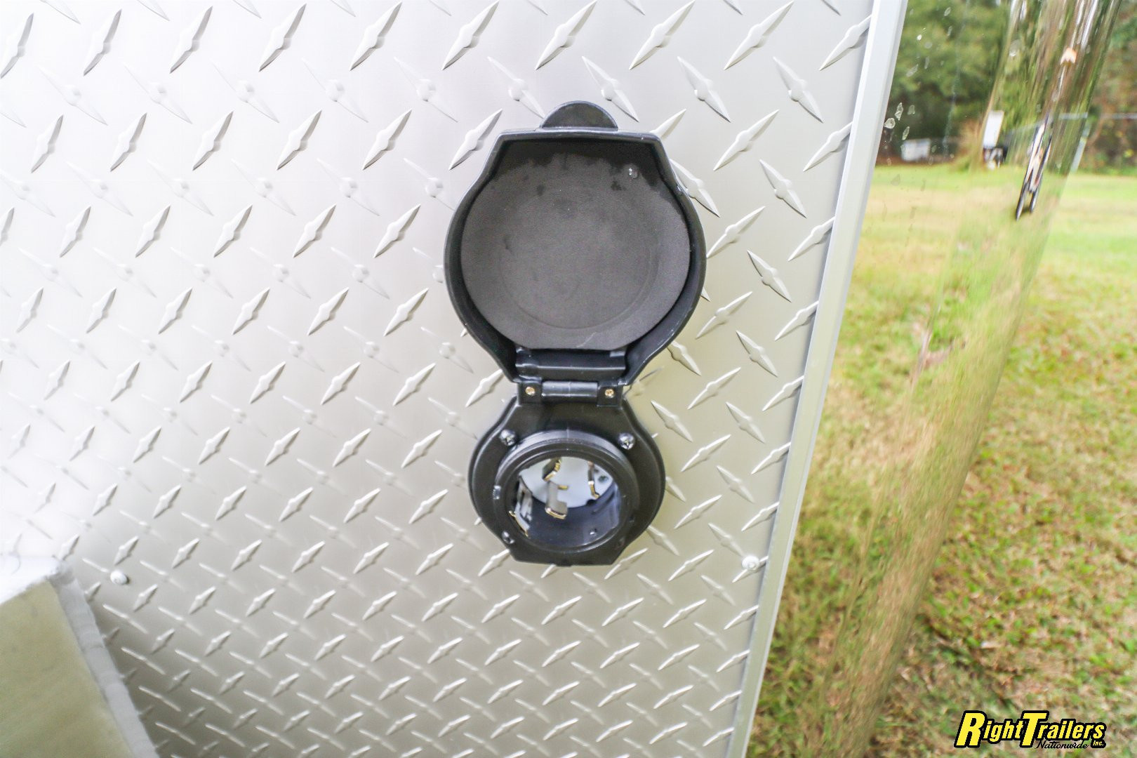 New 2025 inTech Trailers 8.5x34 Race Trailer