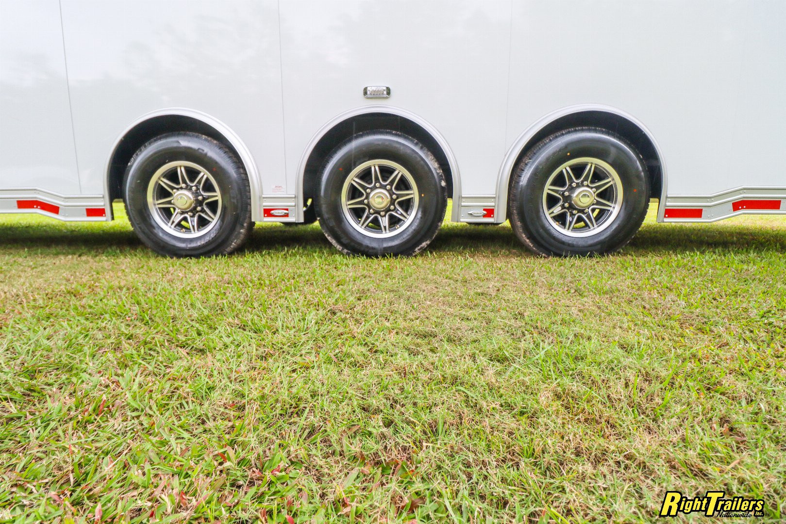 New 2025 inTech Trailers 8.5x34 Race Trailer