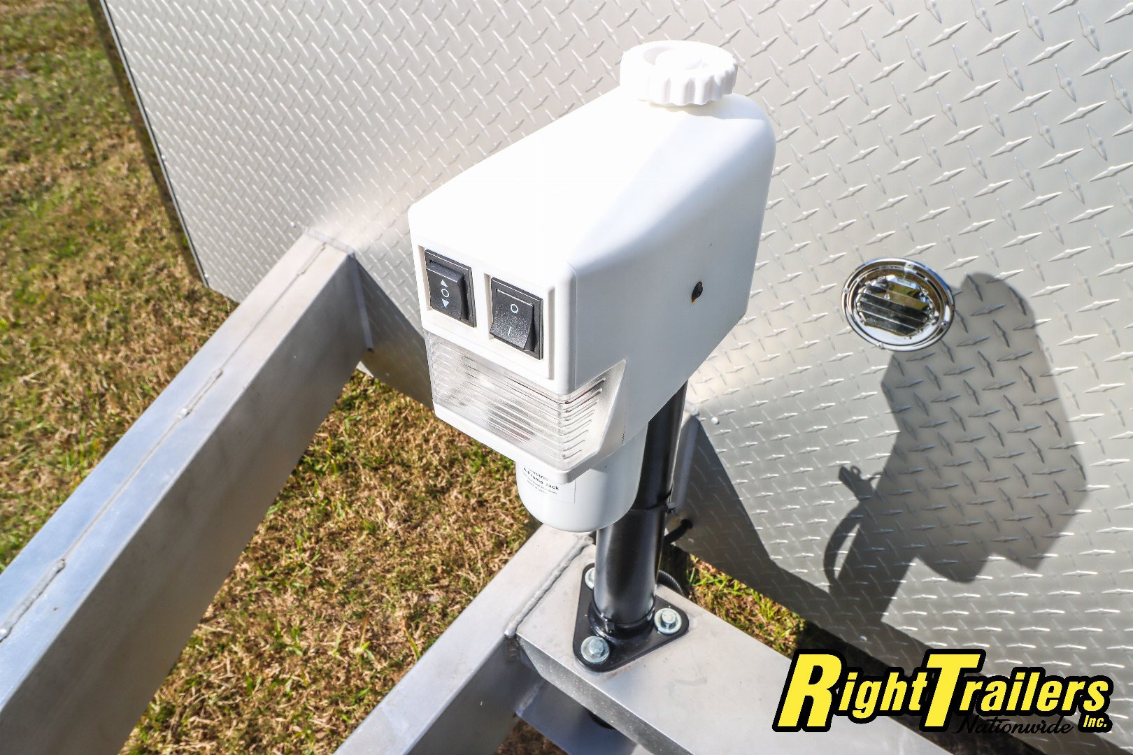 New 2025 inTech Trailers 8.5x34 Race Trailer