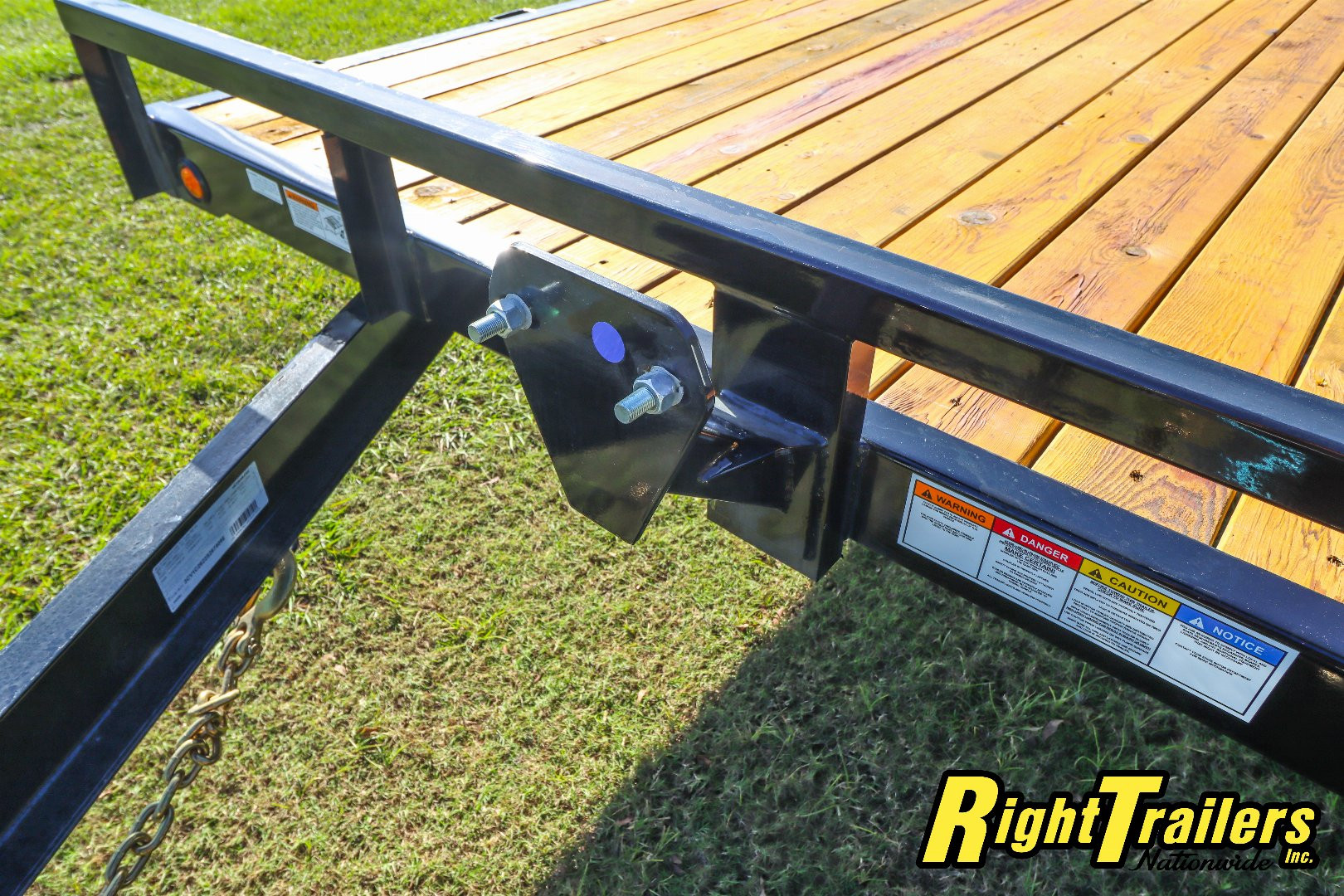 New 2025 8.5X22 PJ Car Hauler