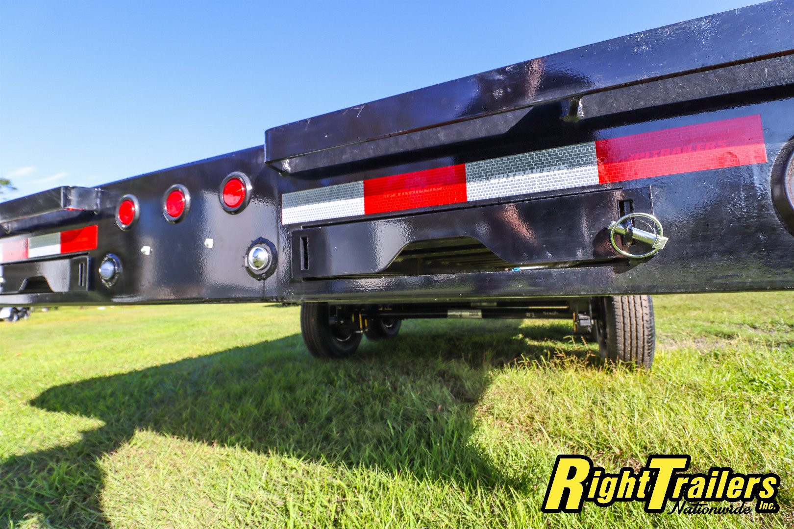 New 2025 8.5X22 PJ Car Hauler