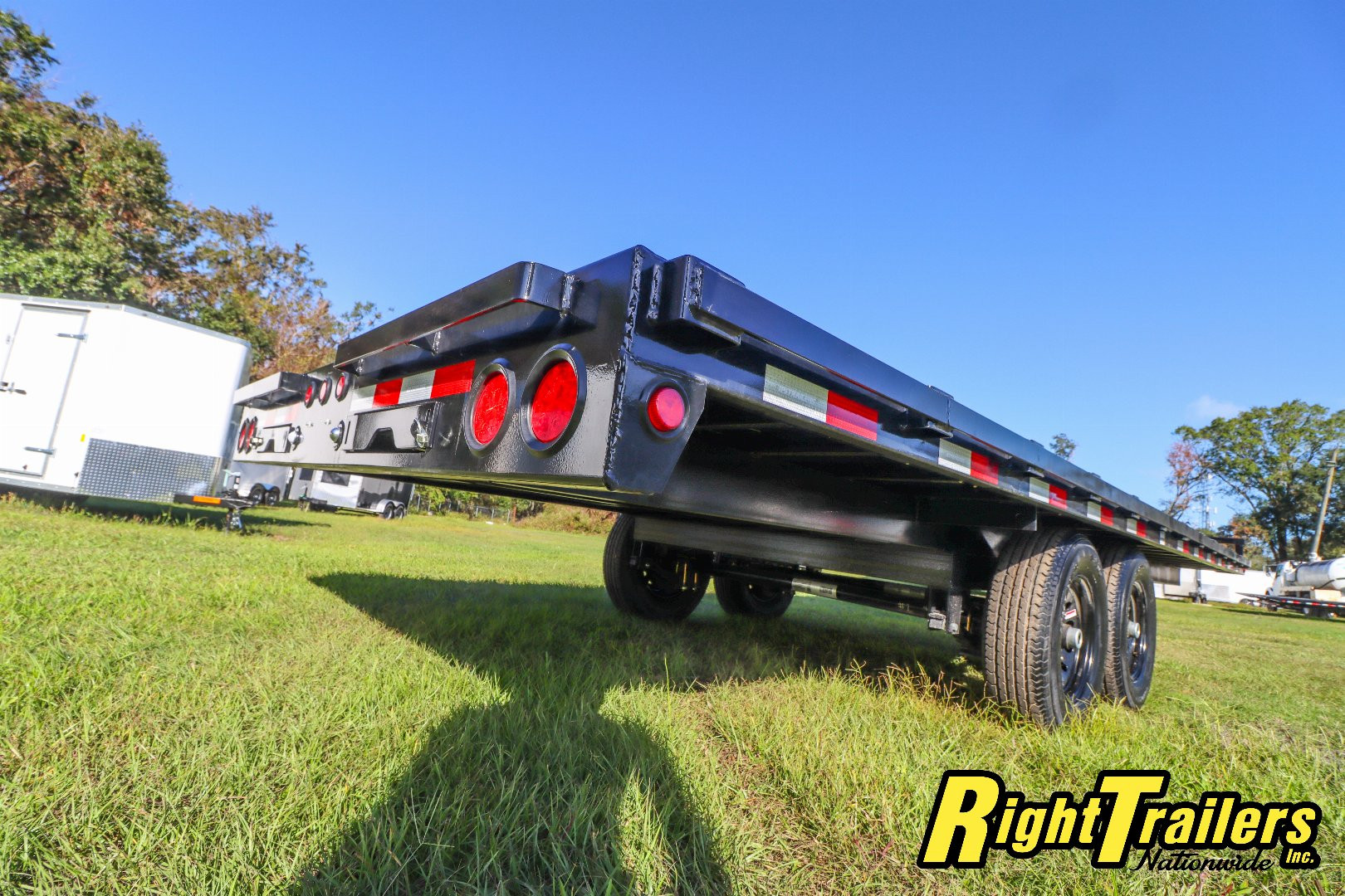 New 2025 8.5X22 PJ Car Hauler