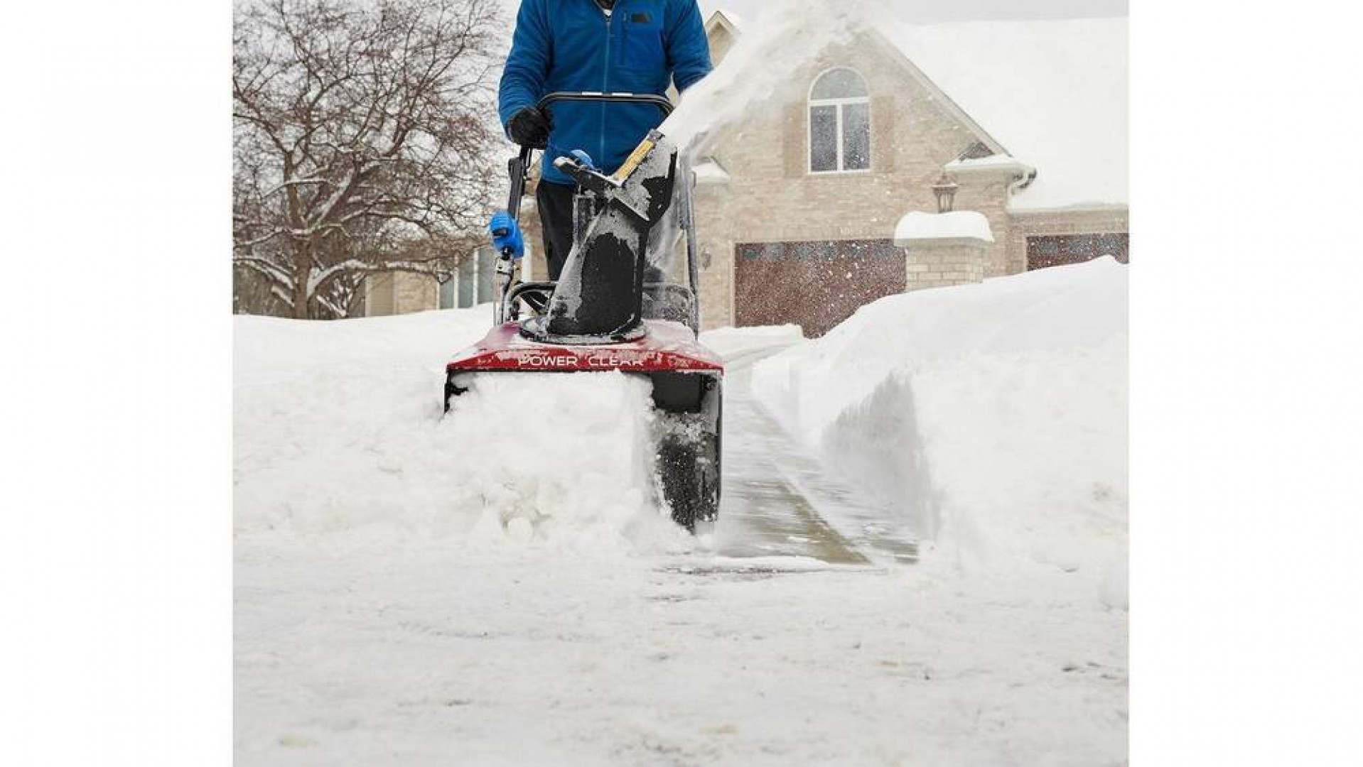 New Toro 21" Power Clear 721 QZE Gas Snow Blower (38756)