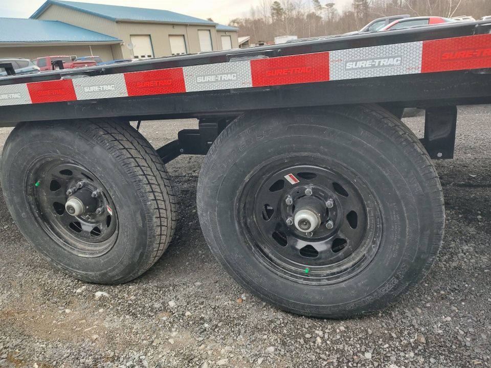New 2026 Sure-Trac 8.5'X17'+3' Deckover Equipment Trailer 10K