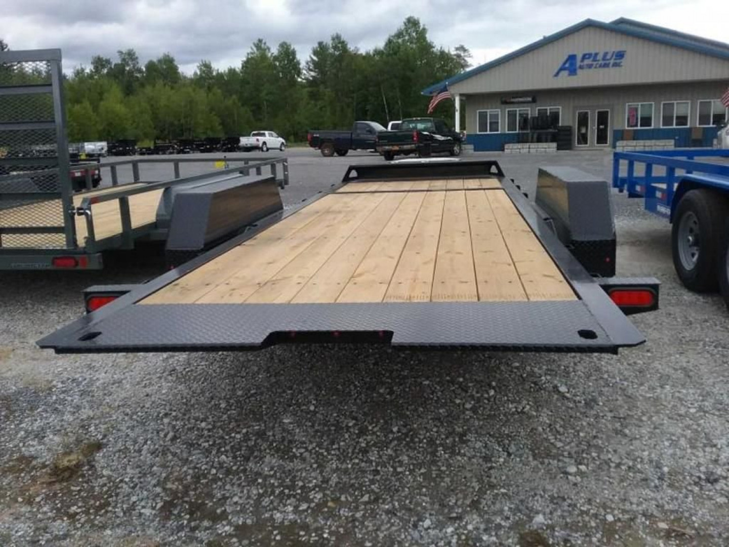 New 2025 Moritz International ELBH- 22 GT 16K Gravity Tilt-bed