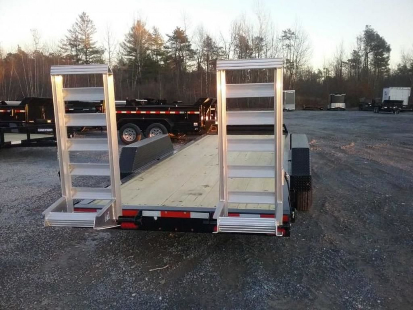 New 2025 Moritz International ELBH-20 AR 16K GVW HD Equipment