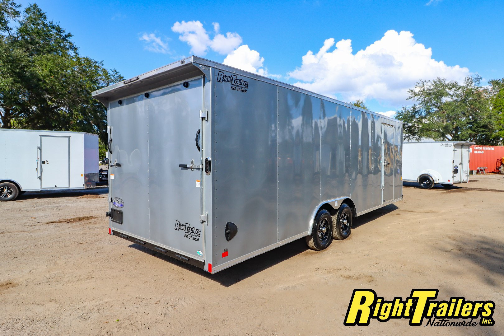 New 2025 8.5X24 Continental Cargo Trailer