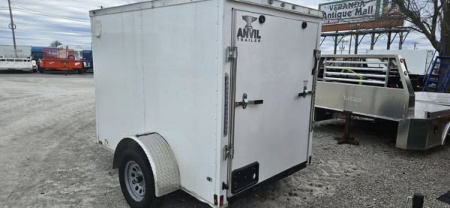 Used 2024 Anvil 5X8 V-Nose Cargo / Enclosed Trailer